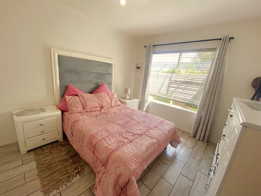 1 Bedroom Property for Sale in Roodekrans Gauteng