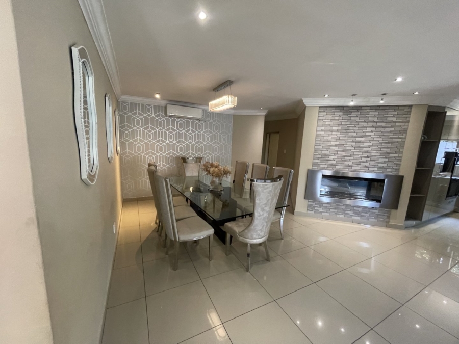  Bedroom Property for Sale in Silver Lakes Gauteng