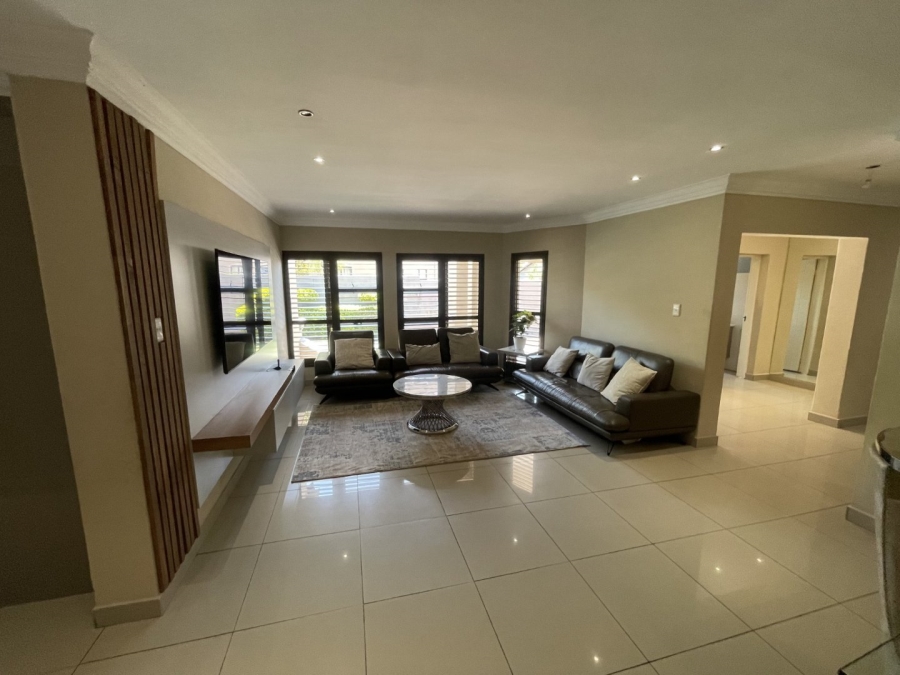  Bedroom Property for Sale in Silver Lakes Gauteng