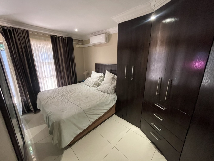  Bedroom Property for Sale in Silver Lakes Gauteng