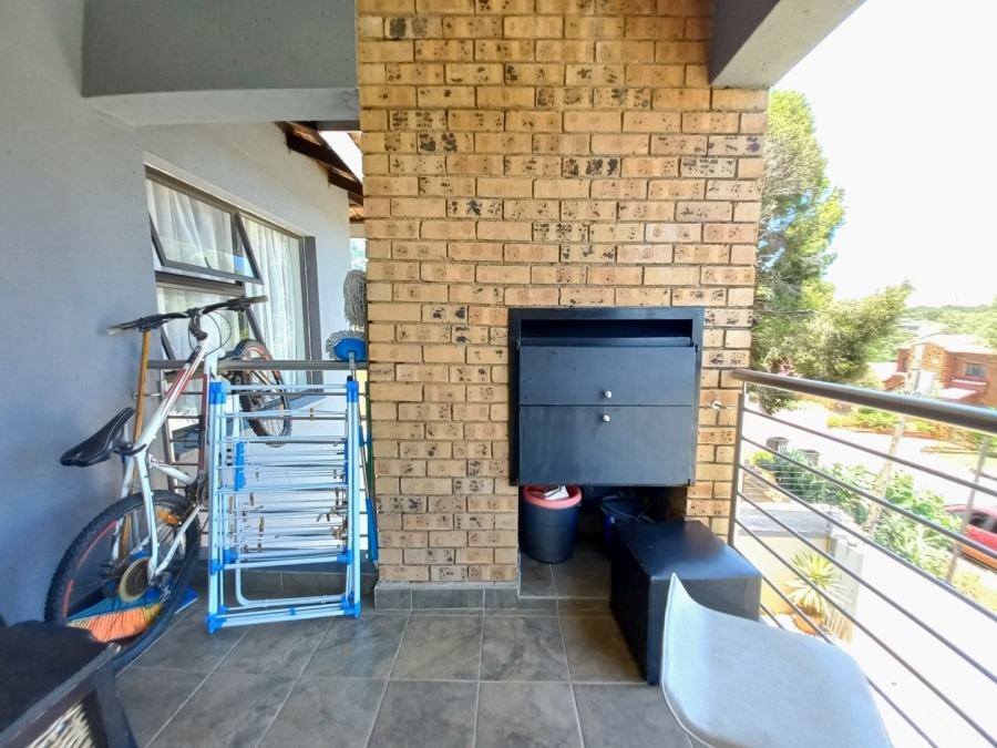 2 Bedroom Property for Sale in Illiondale Gauteng