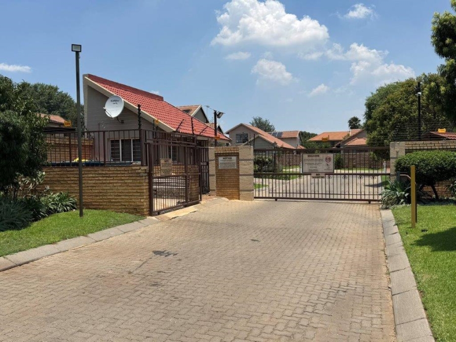 3 Bedroom Property for Sale in Pomona Gauteng