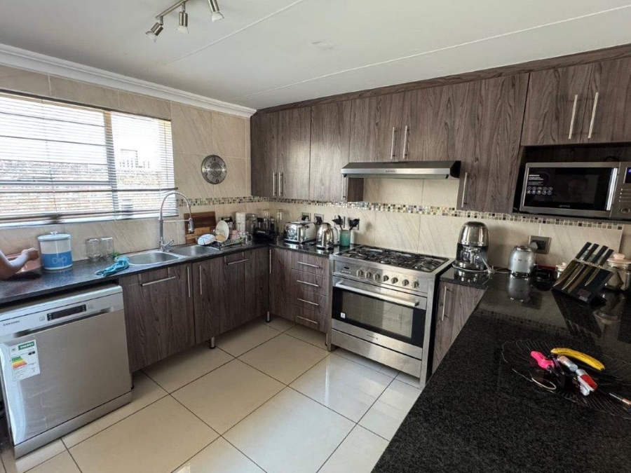 3 Bedroom Property for Sale in Pomona Gauteng