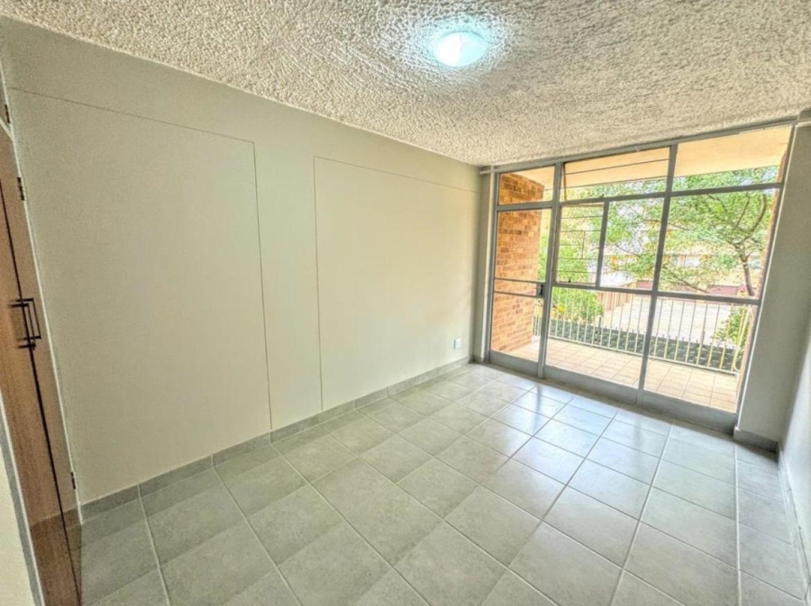 To Let 3 Bedroom Property for Rent in Sinoville Gauteng