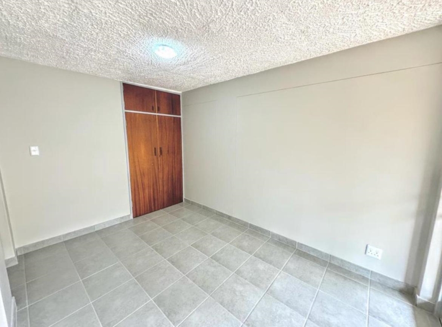 To Let 3 Bedroom Property for Rent in Sinoville Gauteng