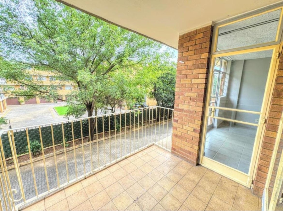 To Let 3 Bedroom Property for Rent in Sinoville Gauteng