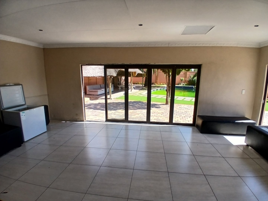 3 Bedroom Property for Sale in Witpoortjie Gauteng