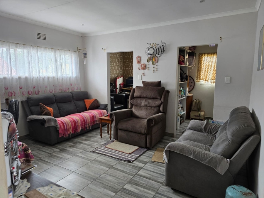 3 Bedroom Property for Sale in Marlands Gauteng