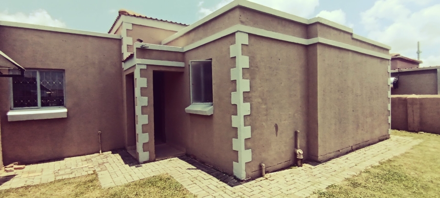 2 Bedroom Property for Sale in Heatherview Gauteng