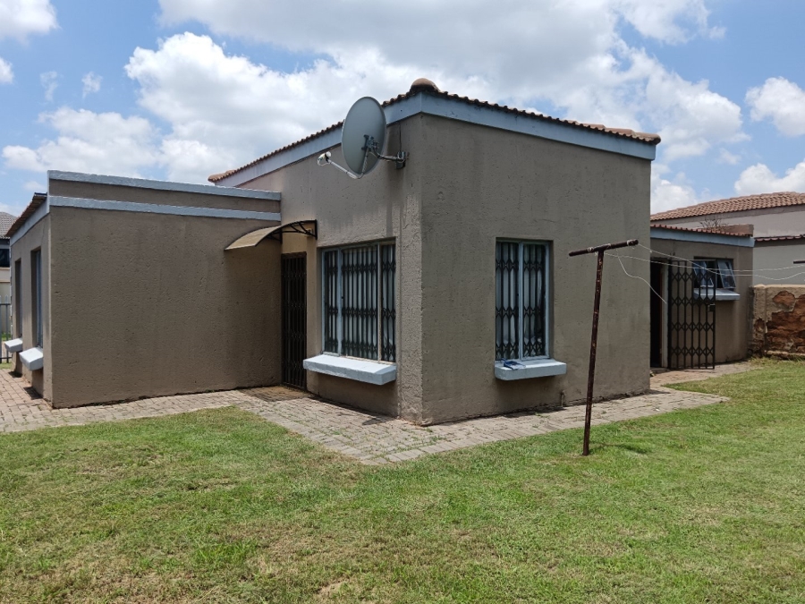 2 Bedroom Property for Sale in Heatherview Gauteng