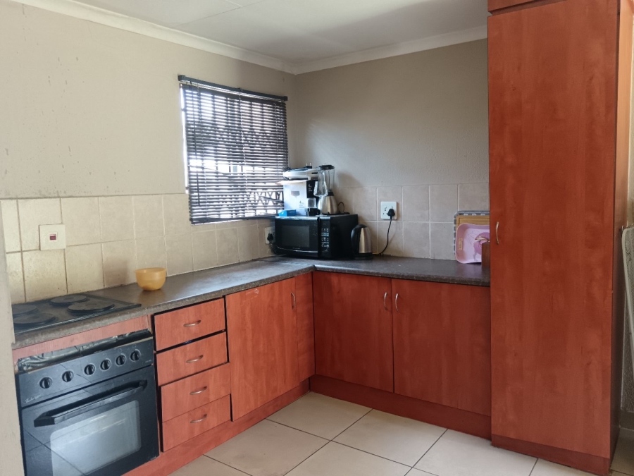 2 Bedroom Property for Sale in Heatherview Gauteng