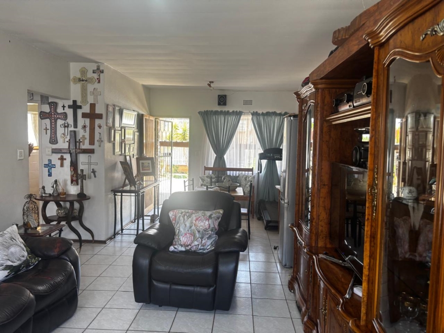 1 Bedroom Property for Sale in Krugersdorp North Gauteng