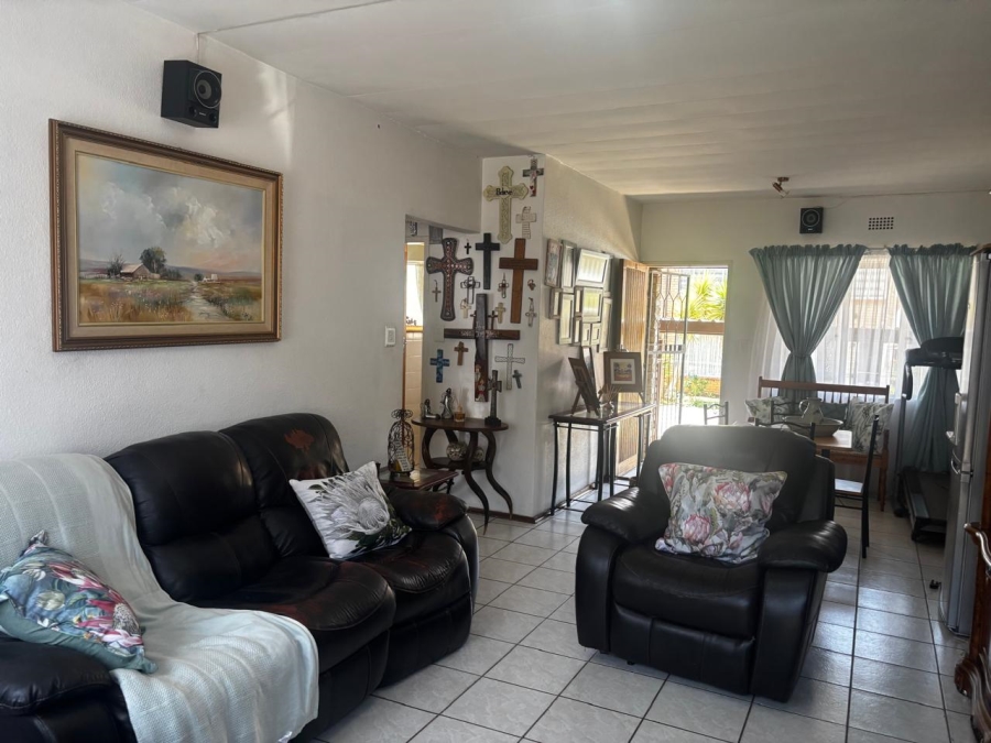 1 Bedroom Property for Sale in Krugersdorp North Gauteng