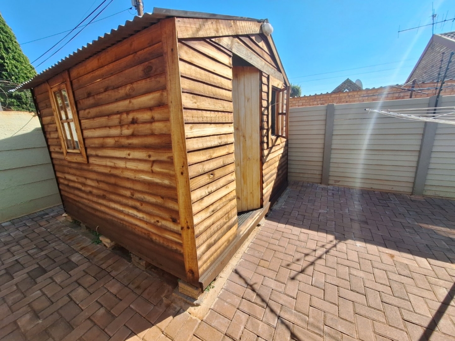 3 Bedroom Property for Sale in Hesteapark Gauteng