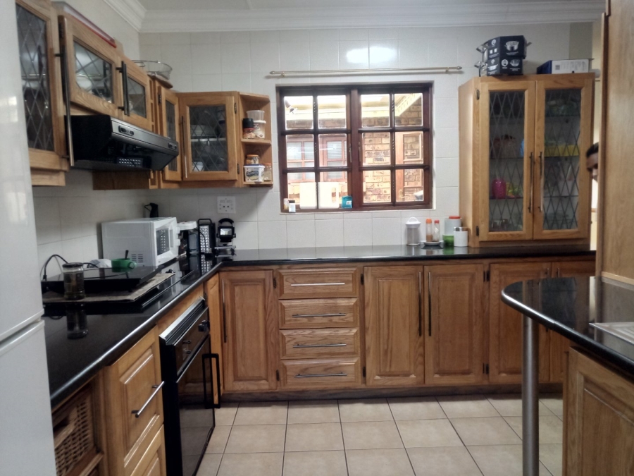 3 Bedroom Property for Sale in Clubview Gauteng