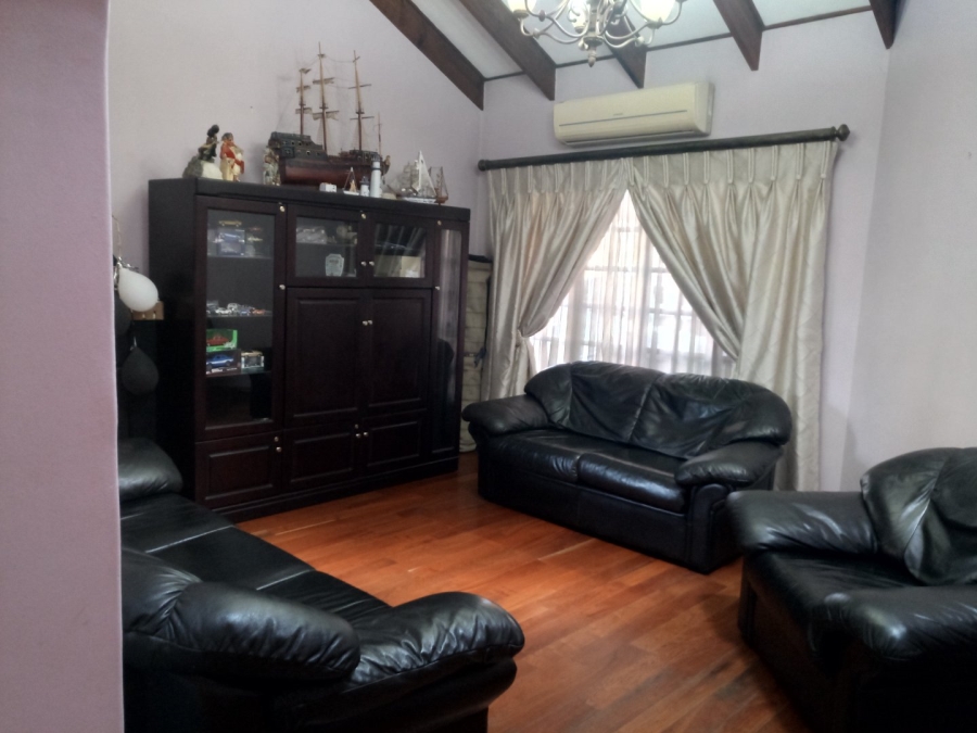 3 Bedroom Property for Sale in Clubview Gauteng