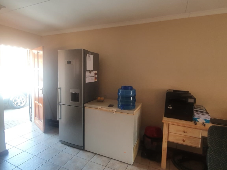 3 Bedroom Property for Sale in Magalieskruin Gauteng