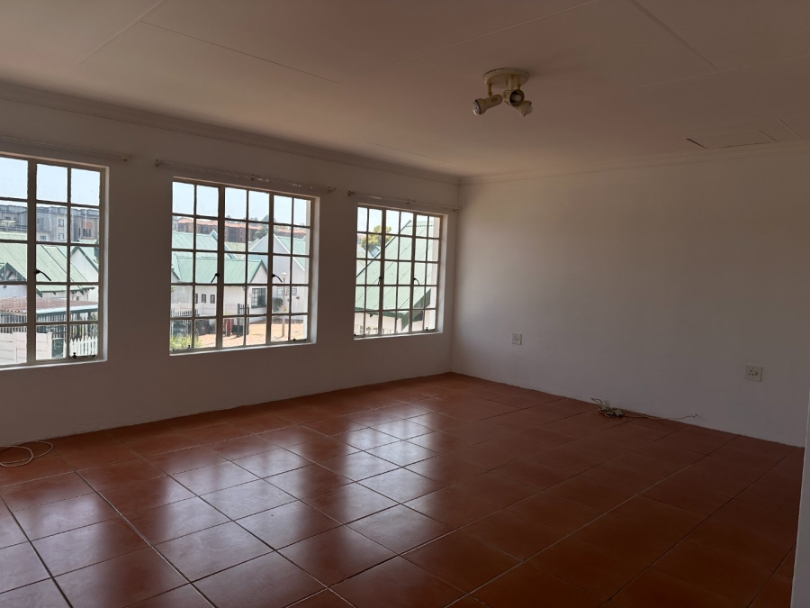 3 Bedroom Property for Sale in Bergbron Gauteng