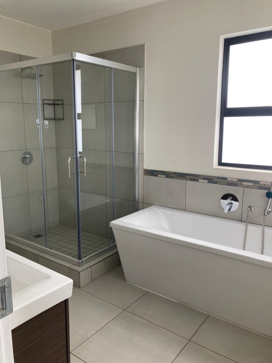 To Let 3 Bedroom Property for Rent in Bedfordview Gauteng