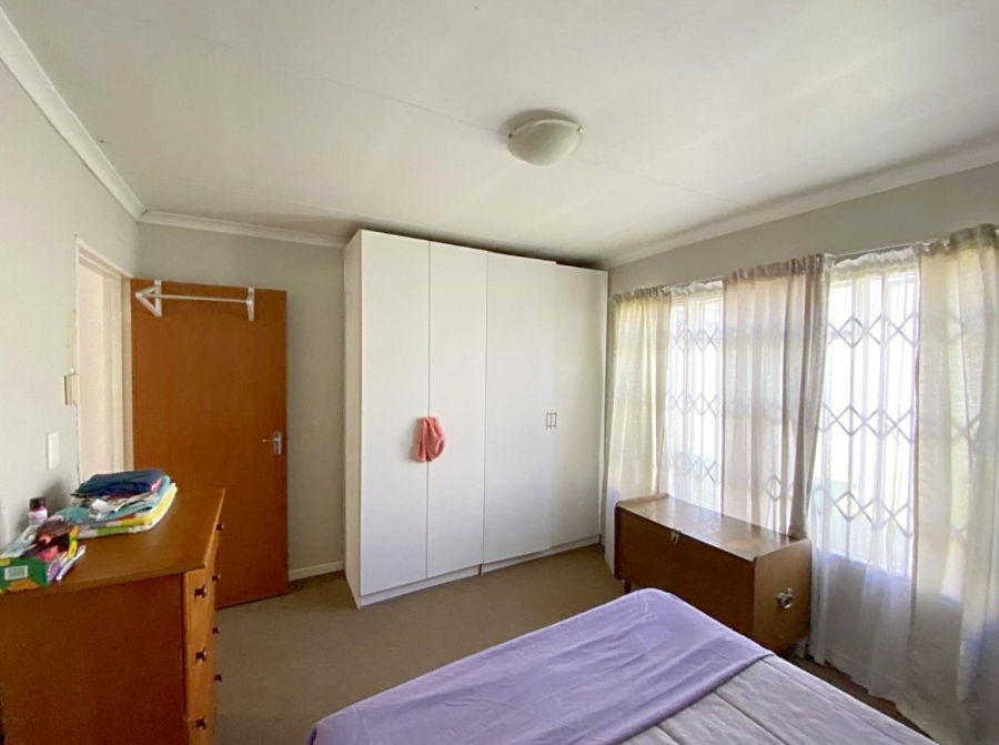 4 Bedroom Property for Sale in Lambton Gardens Gauteng