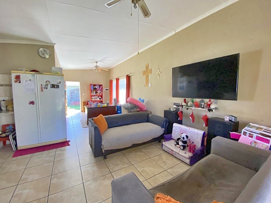 4 Bedroom Property for Sale in Lambton Gardens Gauteng