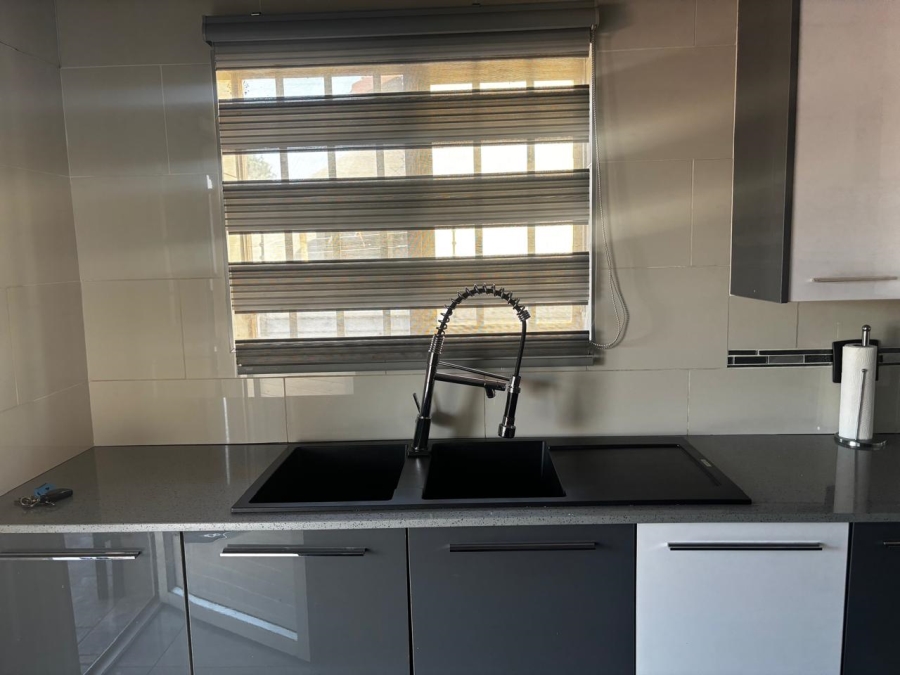 4 Bedroom Property for Sale in Wentworth Park Gauteng