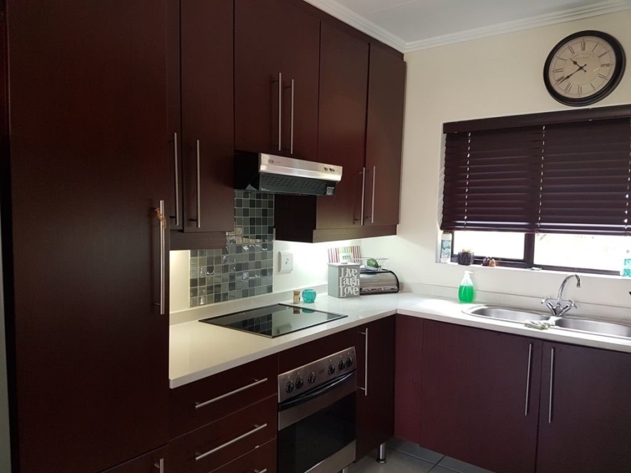 1 Bedroom Property for Sale in Paulshof Gauteng