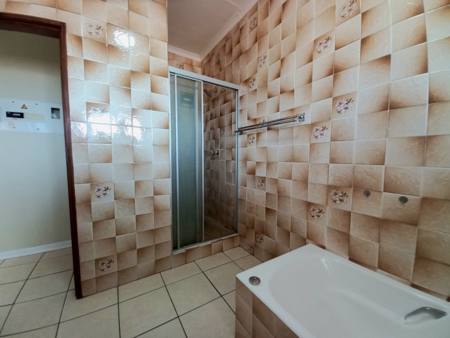 2 Bedroom Property for Sale in Symhurst Gauteng