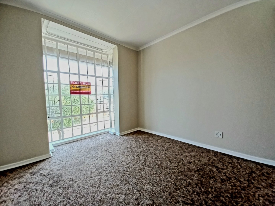 2 Bedroom Property for Sale in Symhurst Gauteng