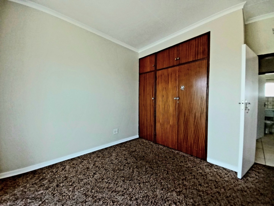 2 Bedroom Property for Sale in Symhurst Gauteng