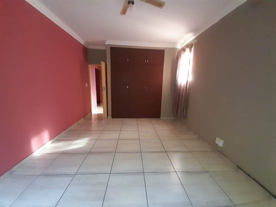 2 Bedroom Property for Sale in Sunnyside Gauteng