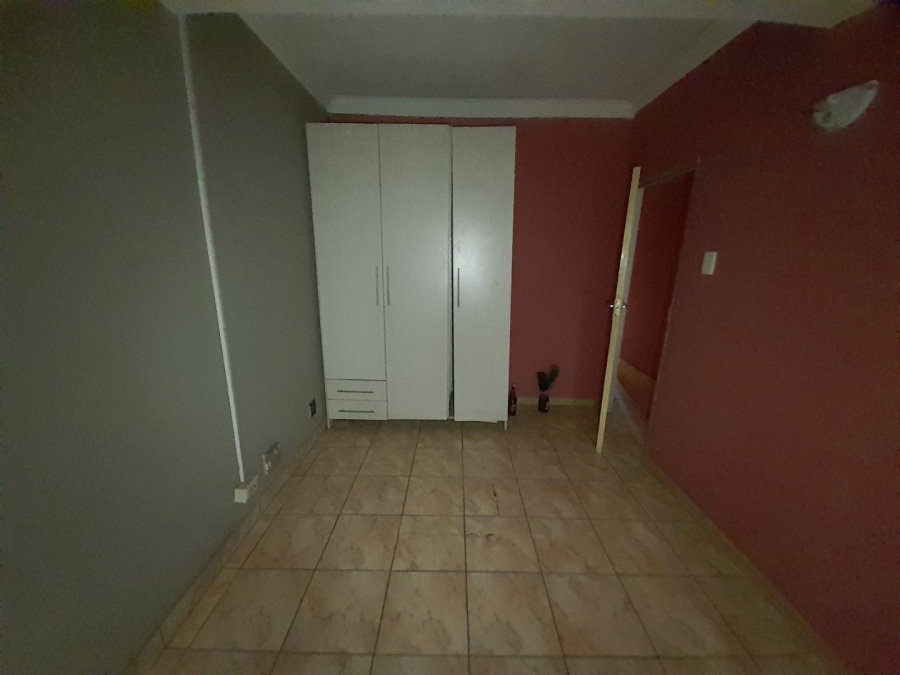 2 Bedroom Property for Sale in Sunnyside Gauteng