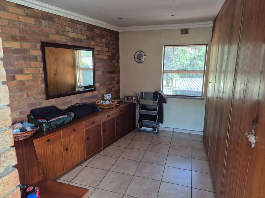 4 Bedroom Property for Sale in Winchester Hills Gauteng