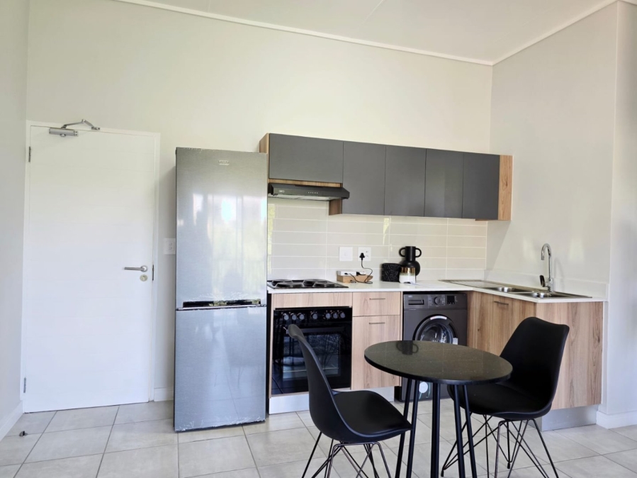 To Let 1 Bedroom Property for Rent in Witfield Gauteng