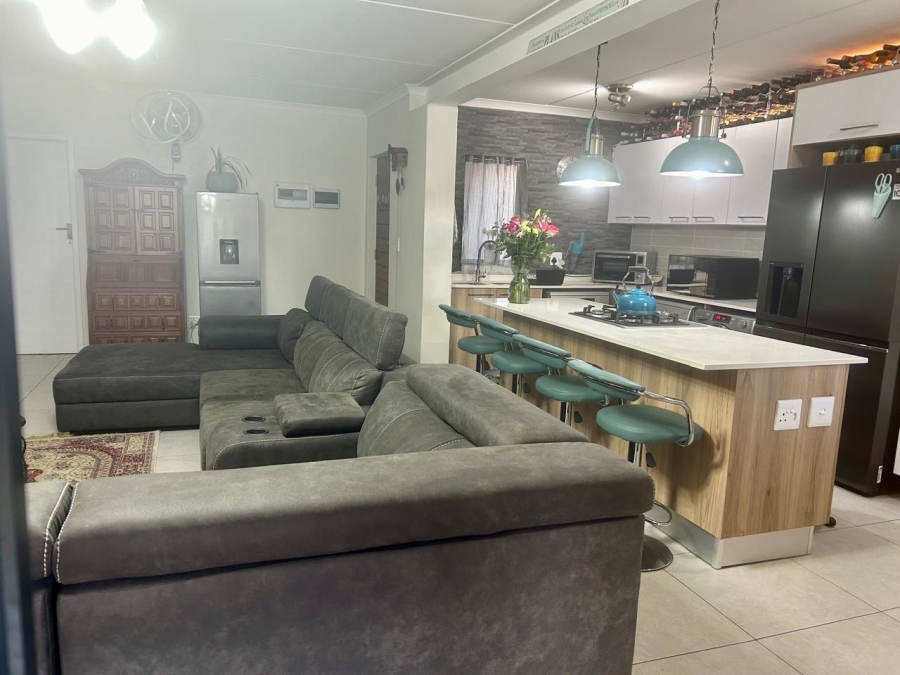 3 Bedroom Property for Sale in Modderfontein Gauteng