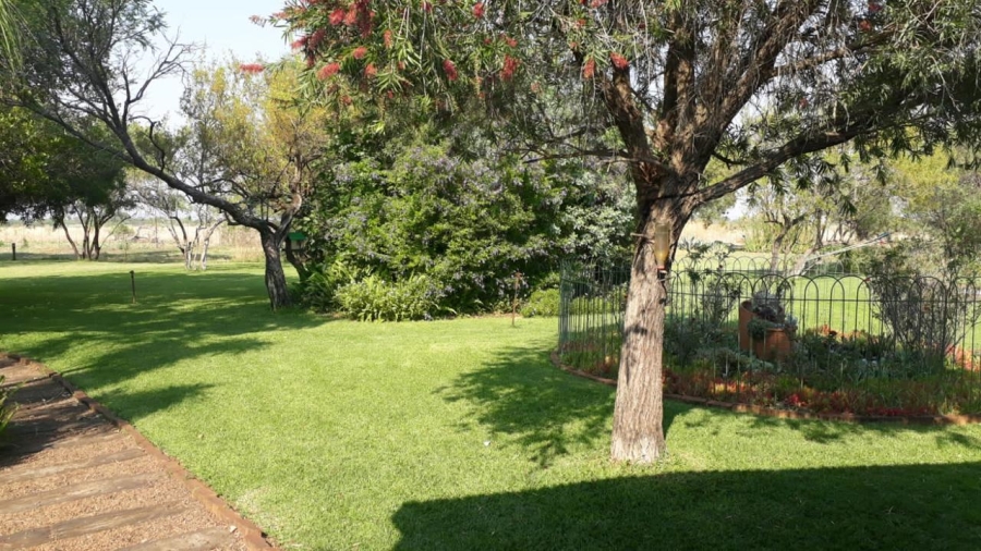 6 Bedroom Property for Sale in Cullinan Rural Gauteng