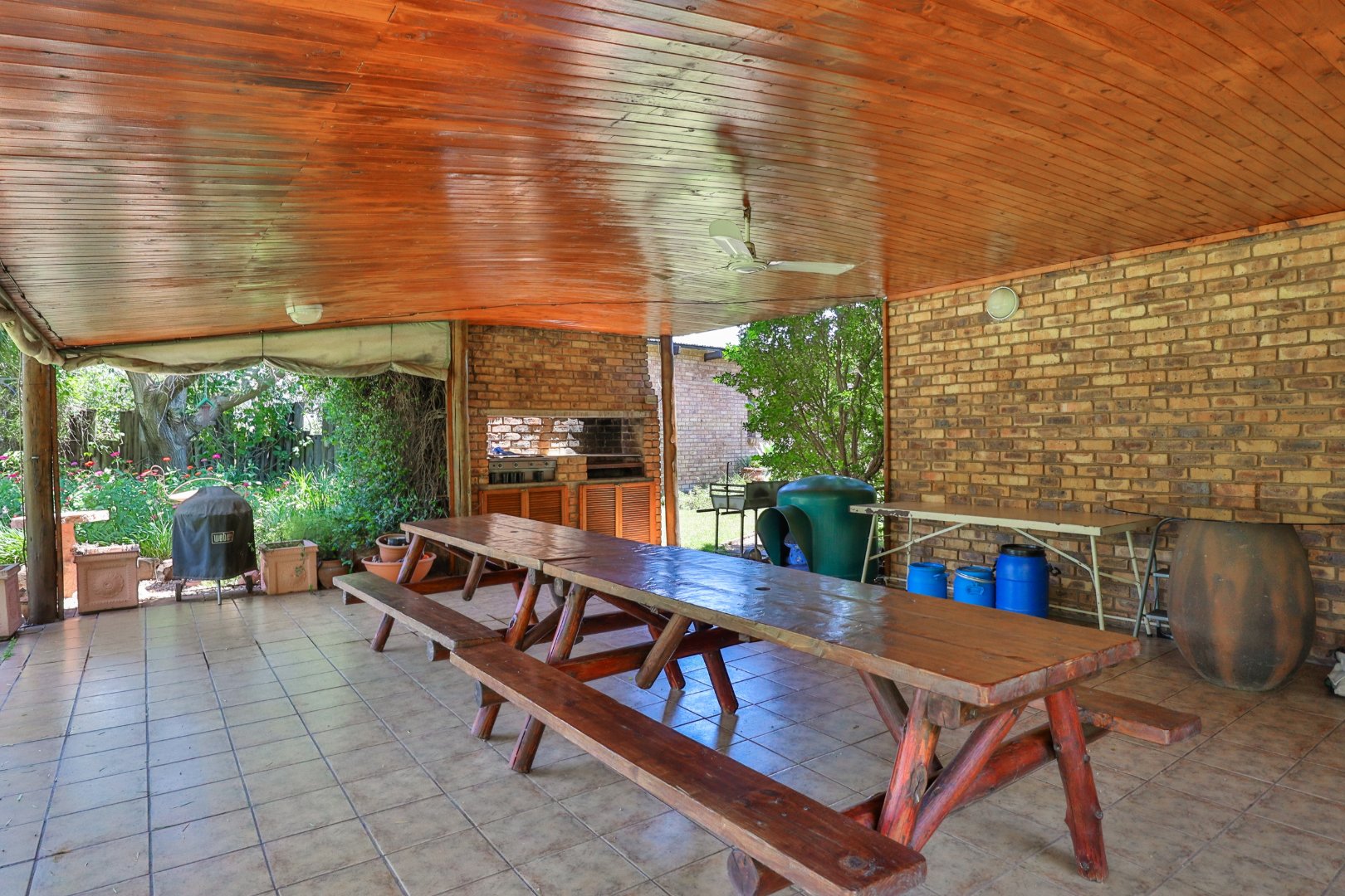 6 Bedroom Property for Sale in Cullinan Rural Gauteng