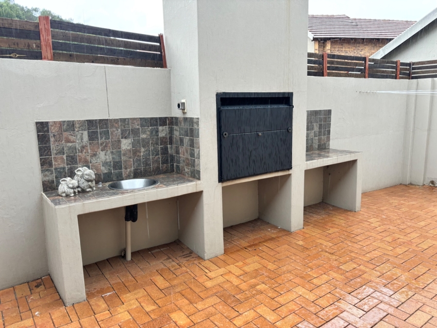 3 Bedroom Property for Sale in Kungwini Country Estate Gauteng