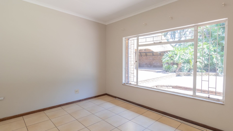 5 Bedroom Property for Sale in Lyttelton Manor Gauteng