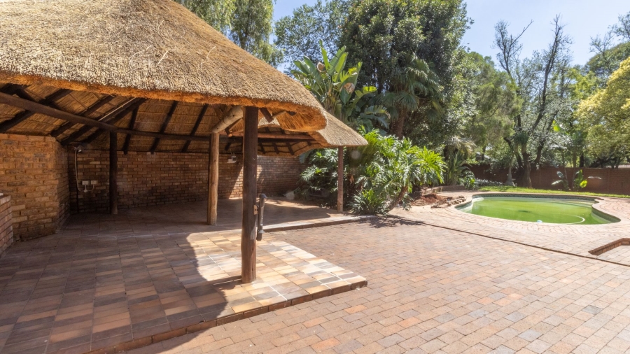 5 Bedroom Property for Sale in Lyttelton Manor Gauteng