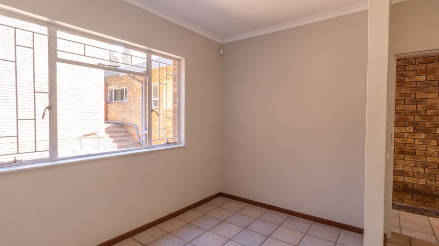 5 Bedroom Property for Sale in Lyttelton Manor Gauteng