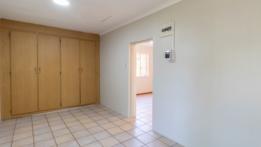 5 Bedroom Property for Sale in Lyttelton Manor Gauteng