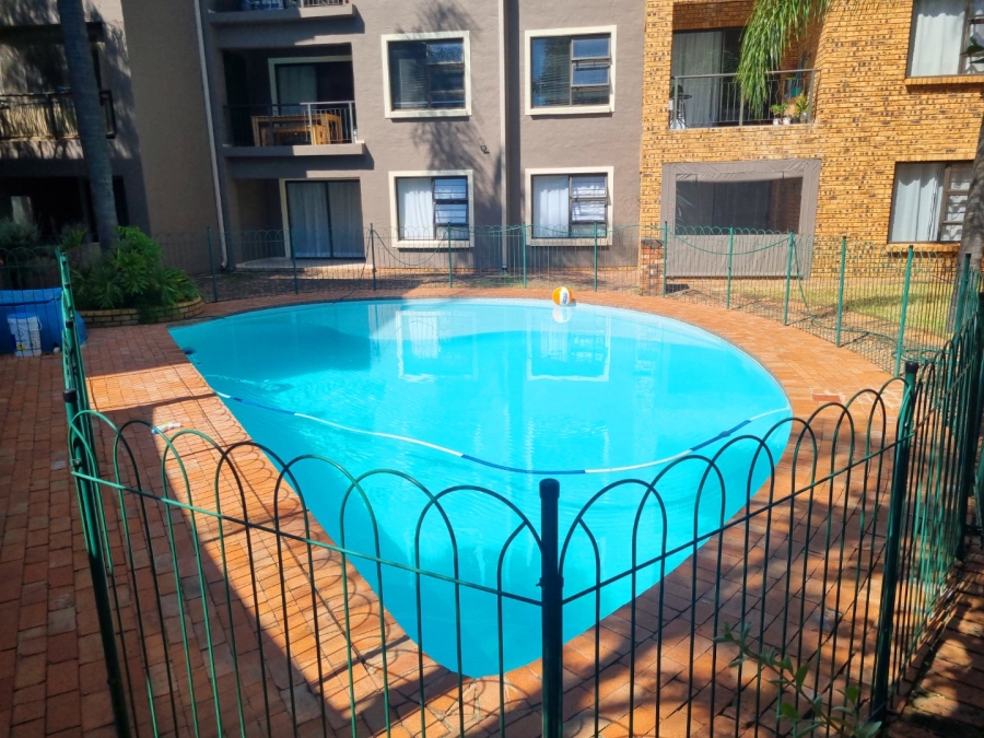 3 Bedroom Property for Sale in Mulbarton Gauteng