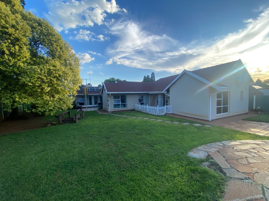 3 Bedroom Property for Sale in Doringkloof Gauteng