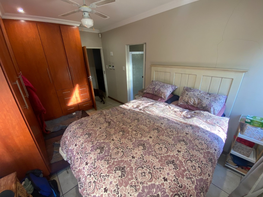 3 Bedroom Property for Sale in Doringkloof Gauteng