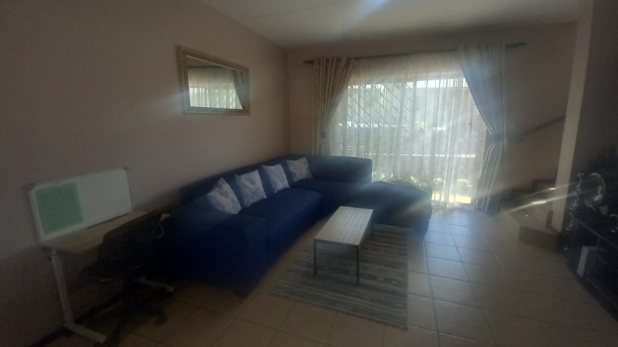 2 Bedroom Property for Sale in Sugar Bush Estate Gauteng