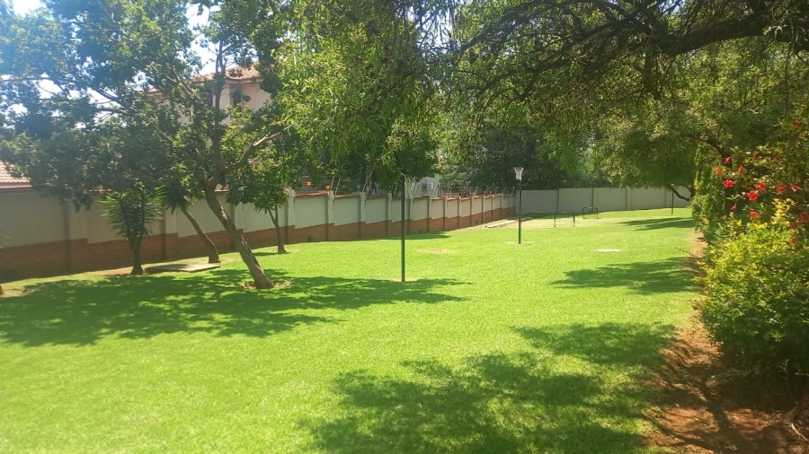 2 Bedroom Property for Sale in Sugar Bush Estate Gauteng