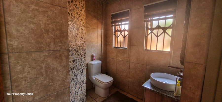 4 Bedroom Property for Sale in Rynfield Gauteng