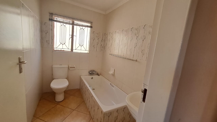 3 Bedroom Property for Sale in The Orchards Gauteng