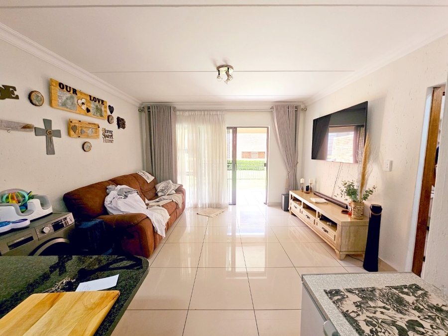 2 Bedroom Property for Sale in Ravenswood Gauteng